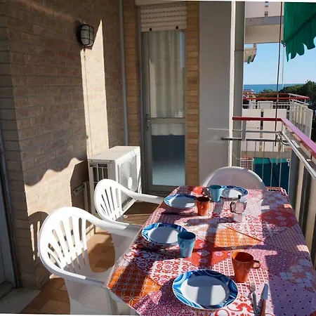 Apartment Vacation By The - One Bedroom Flat Porto Santa Margherita di Caorle